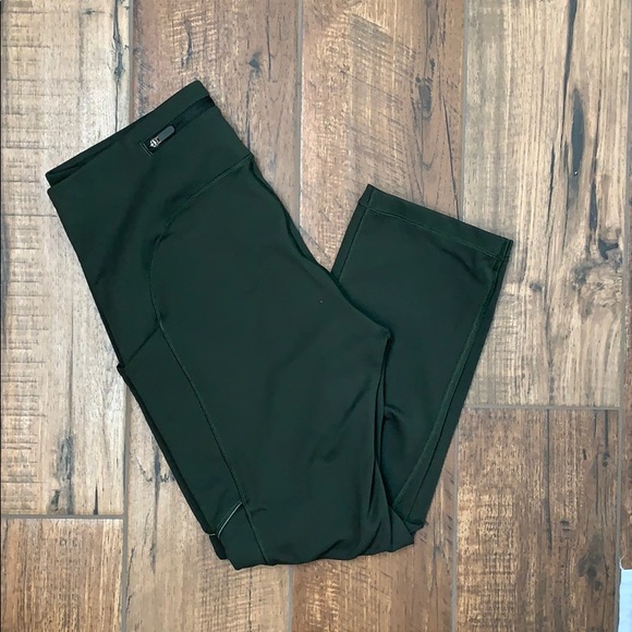 Lululemon Crop Speed Up Tight - Picture 2 of 3